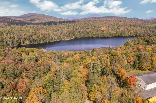 $279,999 | 5638 Highway 28N, Newcomb, NY 12852