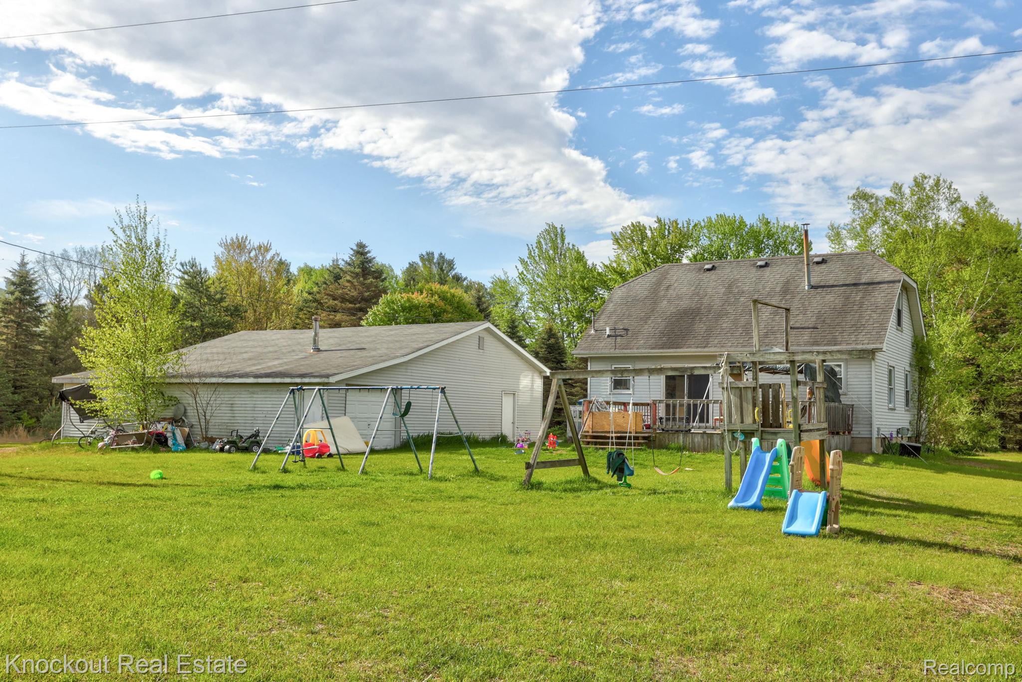 4510 Swaffer Road Millington, MI 48746 - Photo 28 of 49 26-web-or-mls-4510 Swaffer Rd Millington -26.jpg