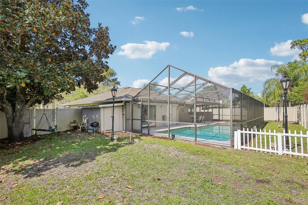 1419 Windmill Pointe Road Palm Harbor, FL 34685 - Photo 30 of 35