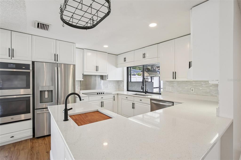 1419 Windmill Pointe Road Palm Harbor, FL 34685 - Photo 10 of 35