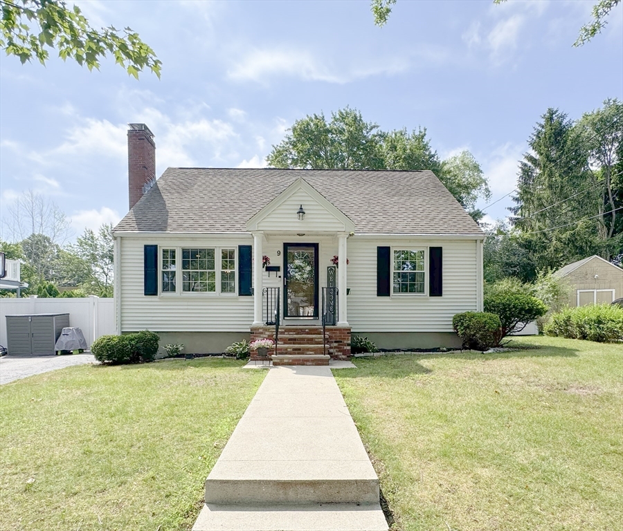 9 Reynolds Road Peabody, MA 01960 - Photo 1 of 40