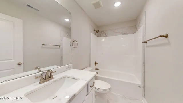 $629,900 | 17 St Georges Drive, Pinehurst, NC 28374