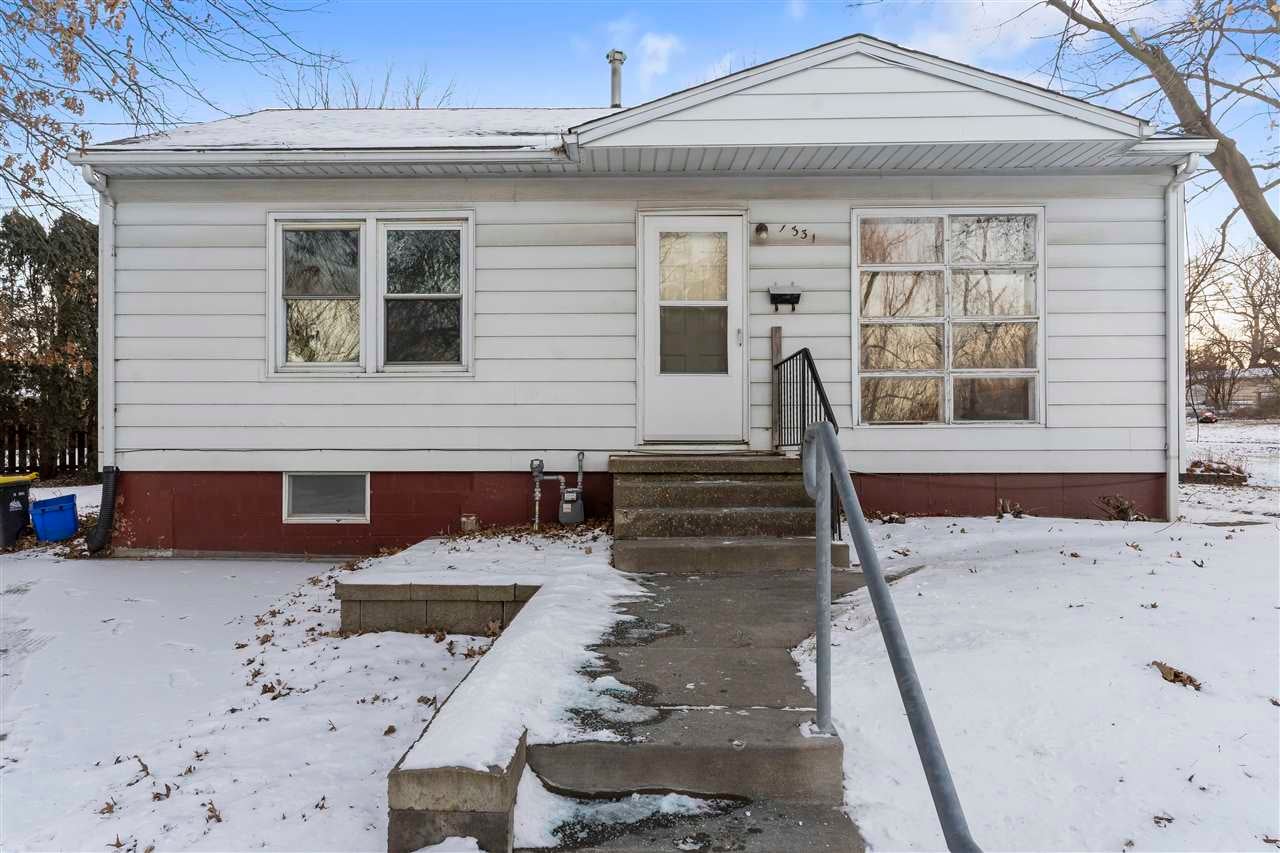 1331 Lower Muscatine Road Iowa City, IA 52240 - Photo 1 of 12 Gallery Image 1