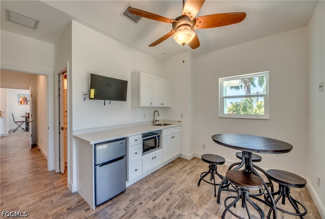 2579 Third Street Matlacha, FL 33993 - Photo 15 of 39