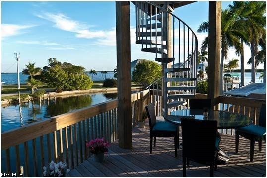2579 Third Street Matlacha, FL 33993 - Photo 19 of 39