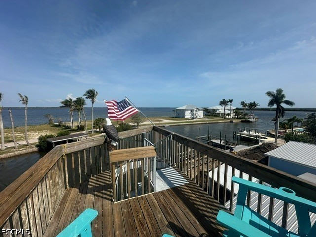 2579 Third Street Matlacha, FL 33993 - Photo 20 of 39
