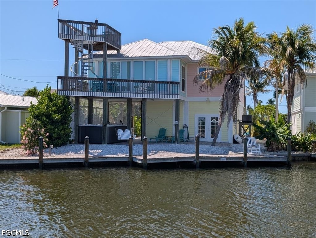 2579 Third Street Matlacha, FL 33993 - Photo 2 of 39