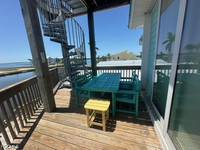 2579 Third Street Matlacha, FL 33993 - Photo 28 of 39
