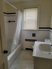 $2,500 | 110 Clay Street, Unit 4, Quincy, MA 02170