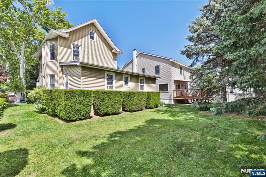 209 Washington Avenue Rutherford, NJ 07070 - Photo 19 of 24