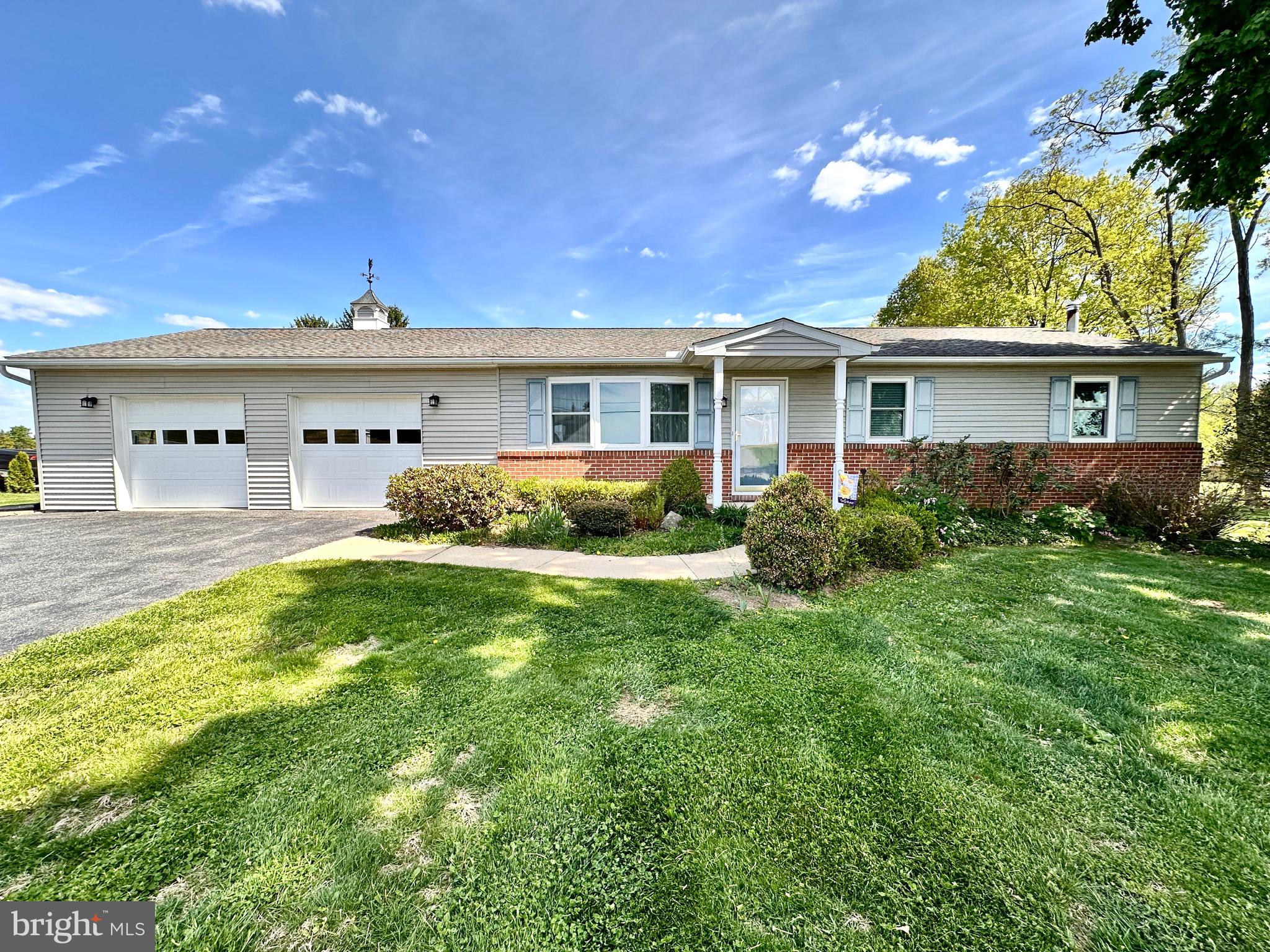 *Hits the Market 05/14, Open, 5/16, 11AM - 2PM*