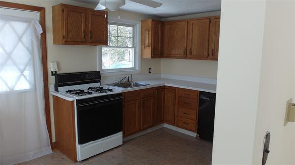 31 Victory Road Walpole, MA 02032 - Photo 3 of 8 Gallery Image 3