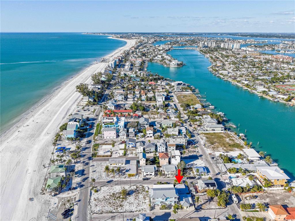 35 79th Terrace Treasure Island, FL 33706 - Photo 1 of 40 a view of a city with an ocean view