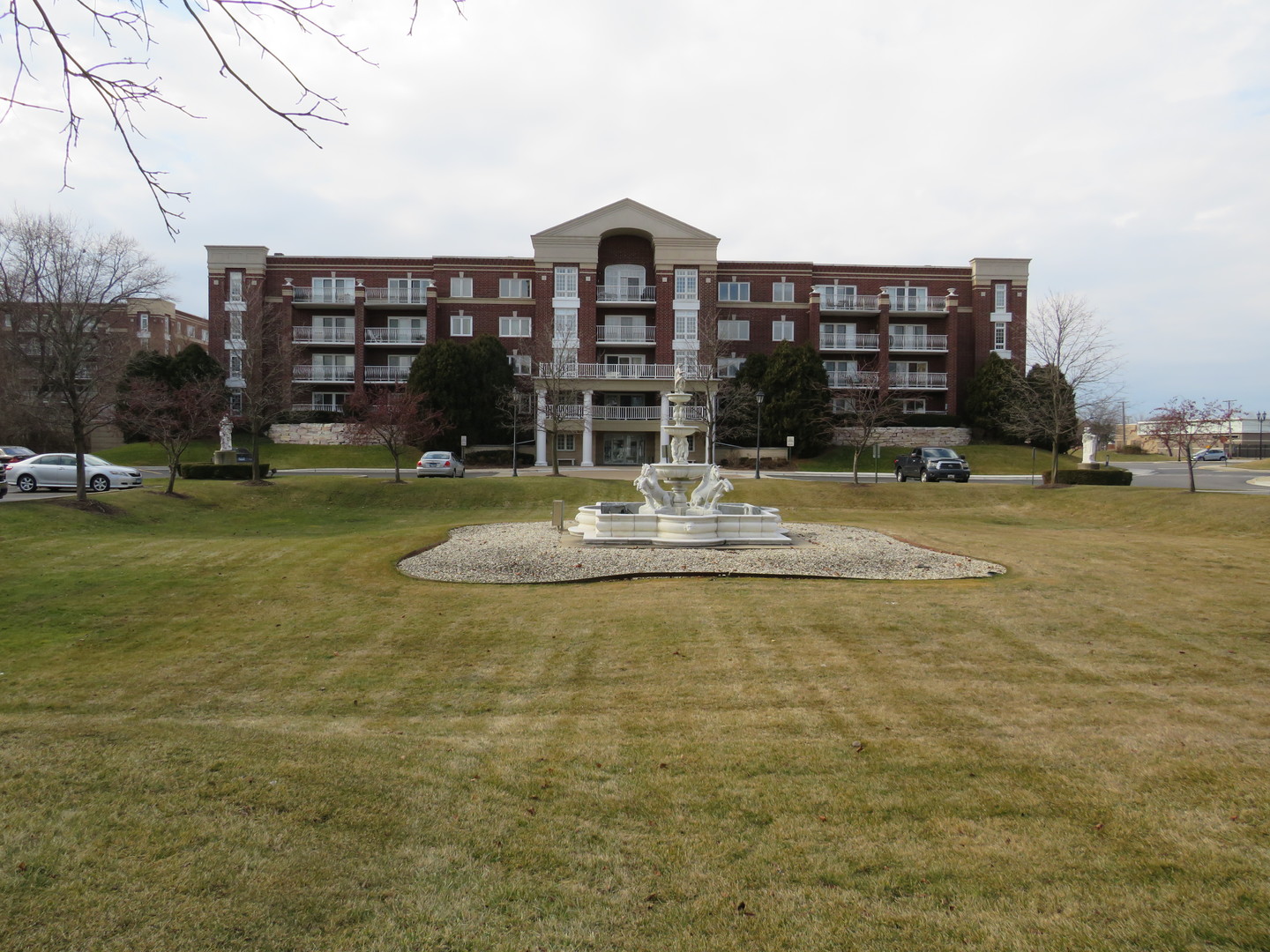 7031 West Touhy Ave Unit 403  