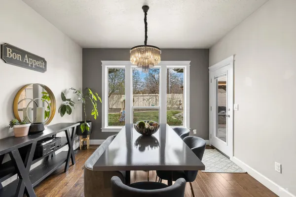 $699,900 | 488 East Whiskey Flats Street, Meridian, ID 83642