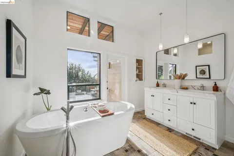 $1,595,000 | 6051 Westover Drive, Oakland, CA 94611