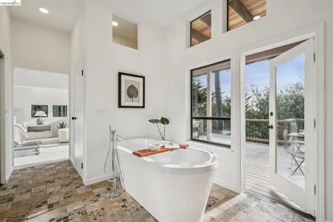 $1,595,000 | 6051 Westover Drive, Oakland, CA 94611