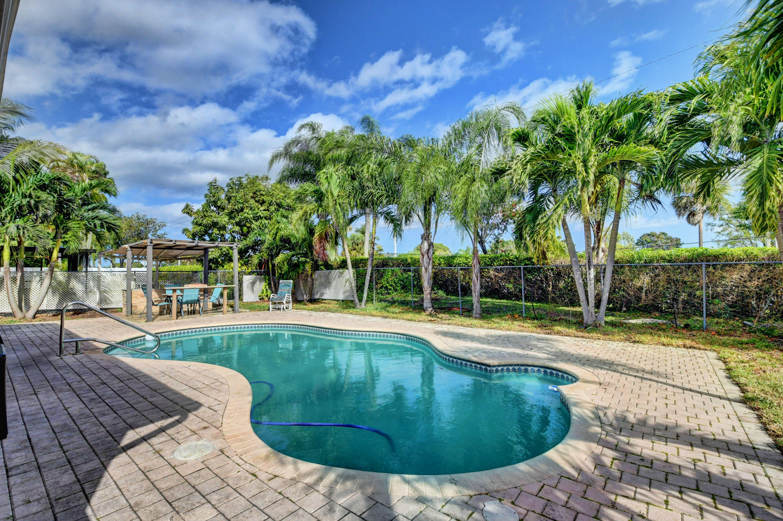 8411 Garden Gate Place Boca Raton, FL 33433 - Photo 2 of 29 38_dsc_8180_1_2_3_4