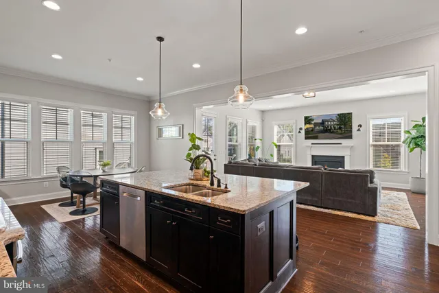 $1,075,000 | 2164 Potomac River Boulevard, Dumfries, VA 22026