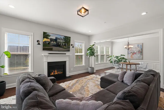 $1,075,000 | 2164 Potomac River Boulevard, Dumfries, VA 22026