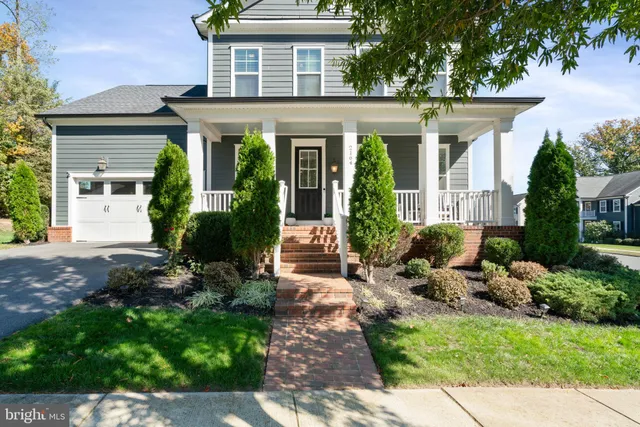 $1,075,000 | 2164 Potomac River Boulevard, Dumfries, VA 22026