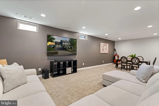 $1,075,000 | 2164 Potomac River Boulevard, Dumfries, VA 22026