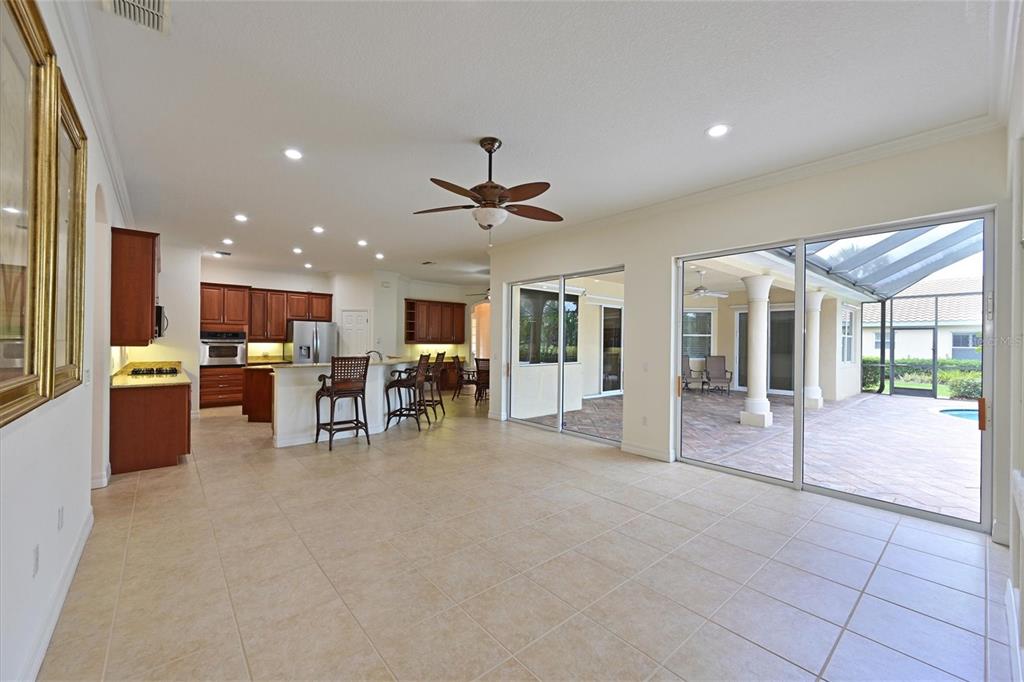 10622 Conch Shell Terrace Bradenton, FL 34212 - Photo 14 of 69