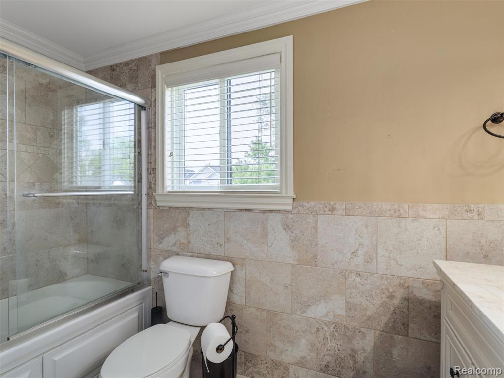1323 Ruffner Avenue Birmingham, MI 48009 - Photo 14 of 26