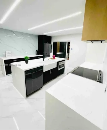 $6,500 | 2612 Southwest 12th Street, Unit MAIN, Miami, FL 33135