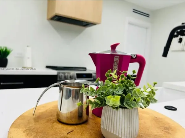 $6,500 | 2612 Southwest 12th Street, Unit MAIN, Miami, FL 33135