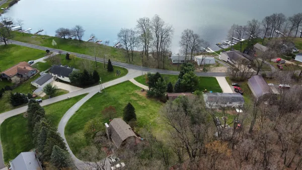 $68,400 | 25 Lane 175 Lime Lake, Angola, IN 46703