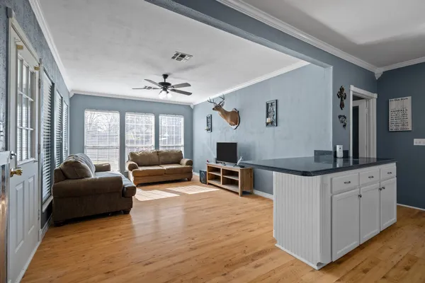 $245,000 | 2006 Main Street, Danbury, TX 77534