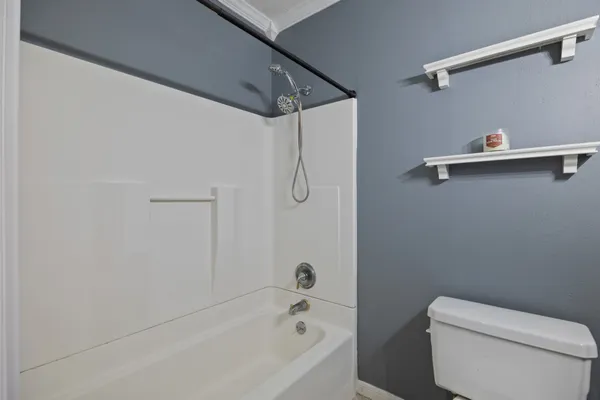 $245,000 | 2006 Main Street, Danbury, TX 77534