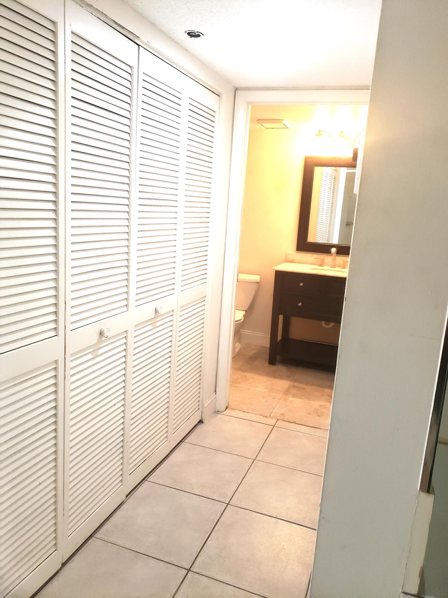 260 Northwest 67th Street, Unit A202 Boca Raton, FL 33487 - Photo 12 of 19 20240325_162050 (002)