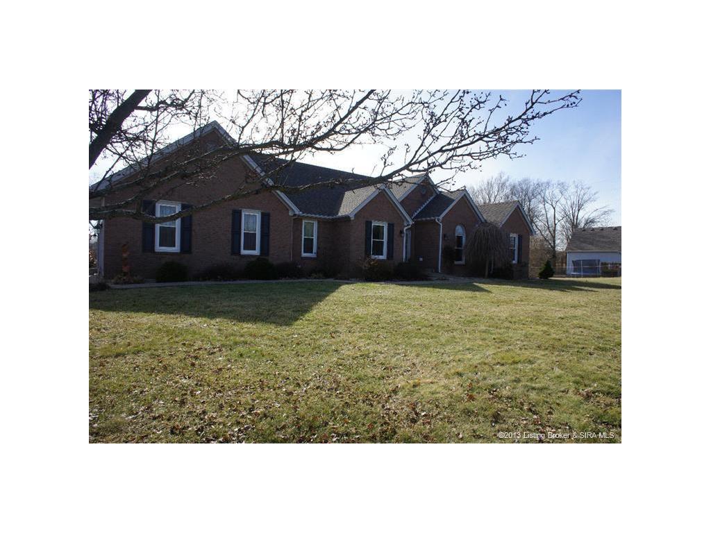 9405 Hunters Ridge Drive Georgetown, IN 47122 - Photo 1 of 79