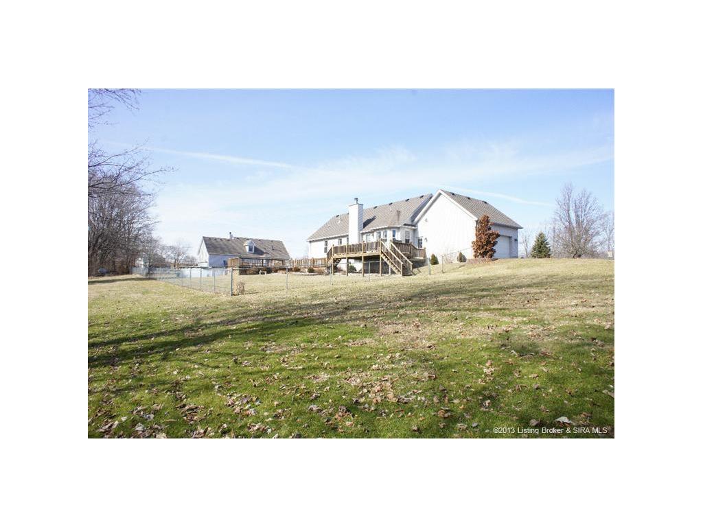 9405 Hunters Ridge Drive Georgetown, IN 47122 - Photo 11 of 79
