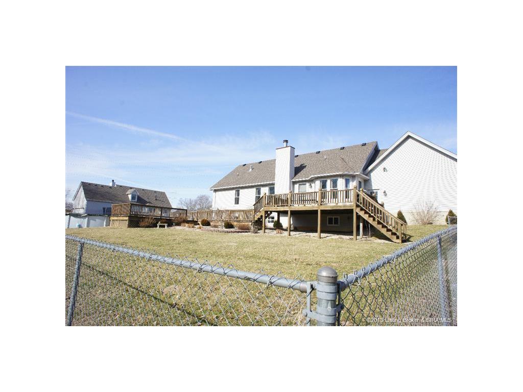 9405 Hunters Ridge Drive Georgetown, IN 47122 - Photo 13 of 79