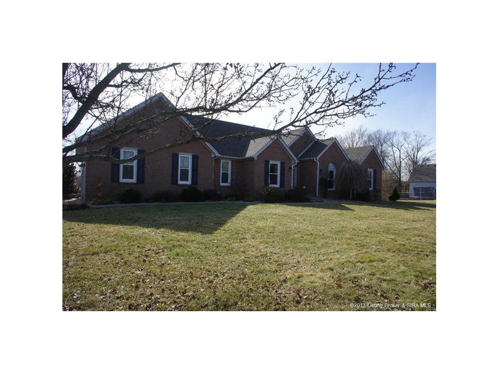 9405 Hunters Ridge Drive Georgetown, IN 47122 - Photo 2 of 79
