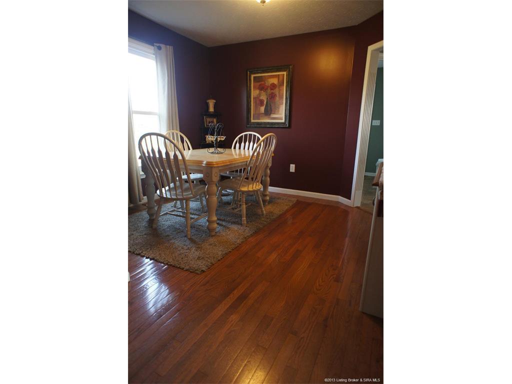 9405 Hunters Ridge Drive Georgetown, IN 47122 - Photo 26 of 79