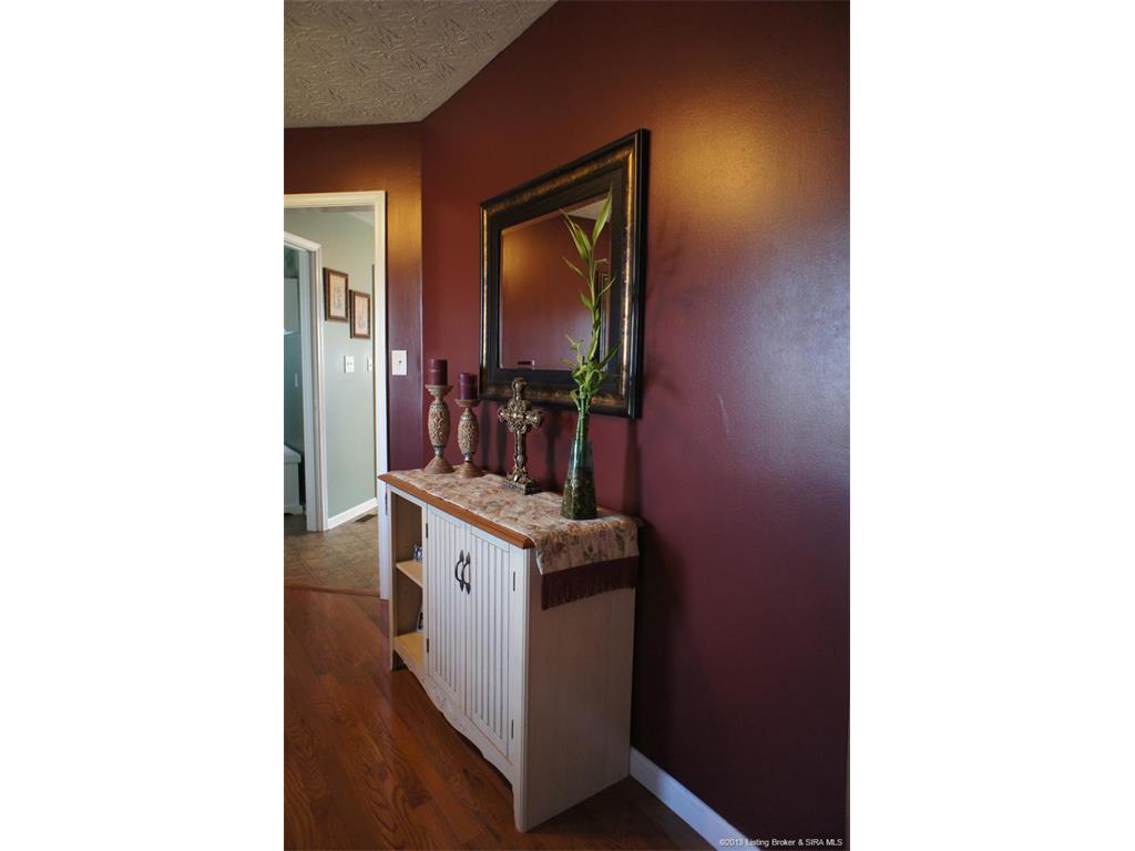 9405 Hunters Ridge Drive Georgetown, IN 47122 - Photo 27 of 79