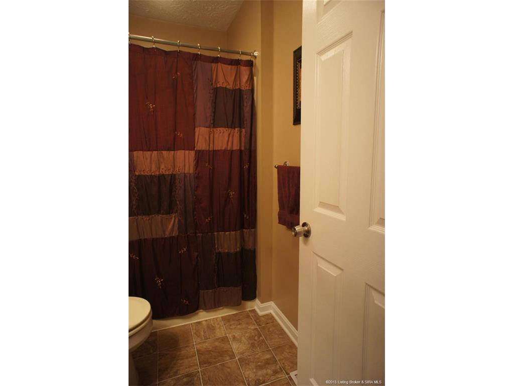 9405 Hunters Ridge Drive Georgetown, IN 47122 - Photo 44 of 79