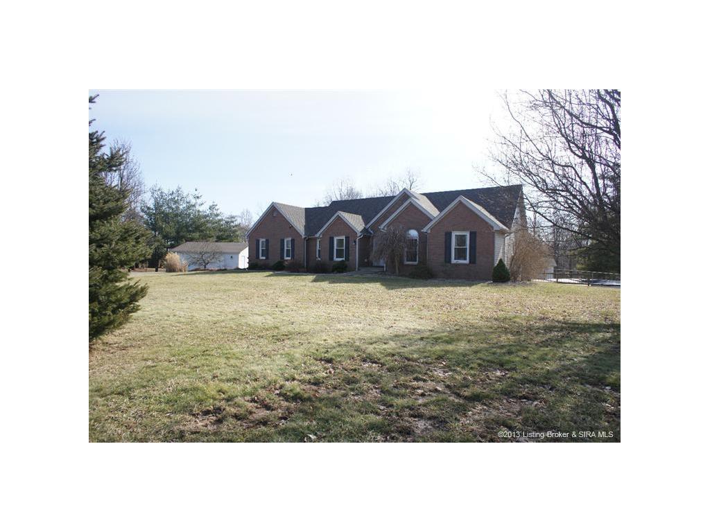 9405 Hunters Ridge Drive Georgetown, IN 47122 - Photo 5 of 79