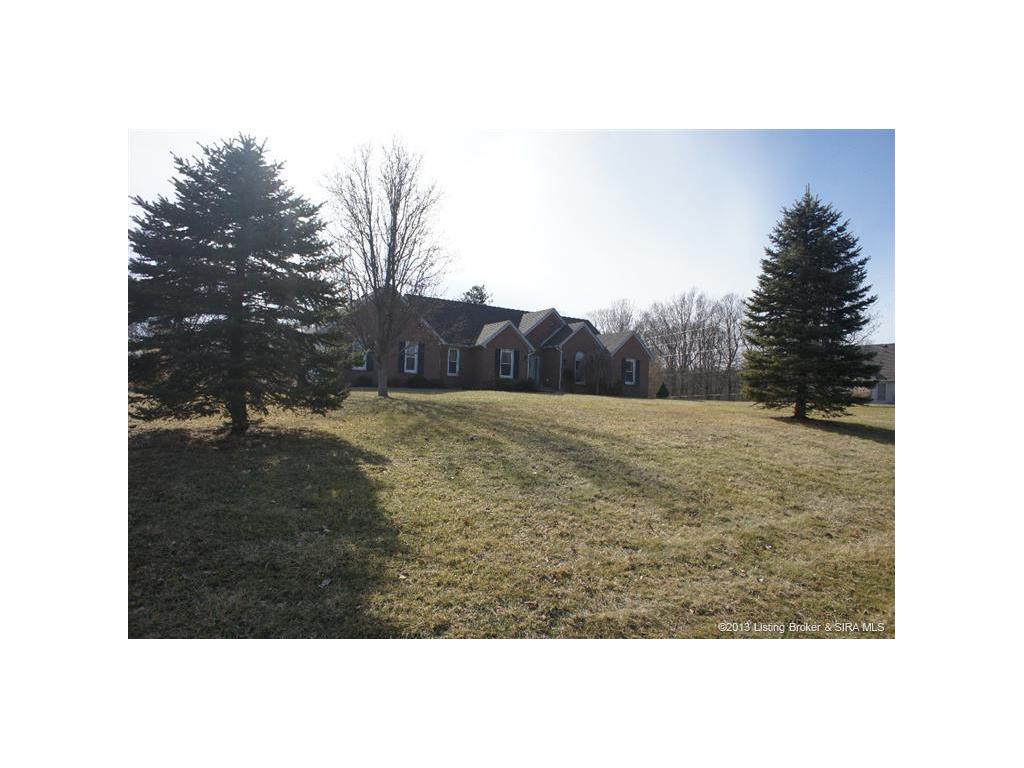 9405 Hunters Ridge Drive Georgetown, IN 47122 - Photo 7 of 79