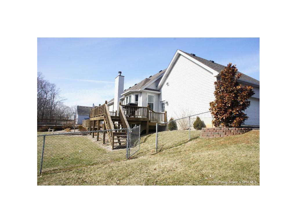 9405 Hunters Ridge Drive Georgetown, IN 47122 - Photo 10 of 79