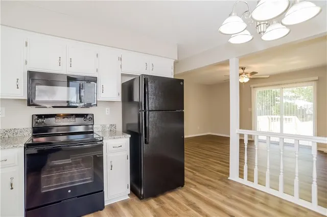 $1,865 | 9734 Booth Avenue, Kansas City, MO 64134