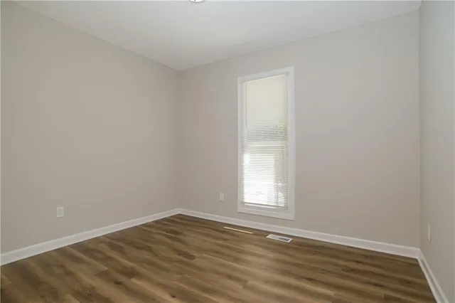 $1,865 | 9734 Booth Avenue, Kansas City, MO 64134