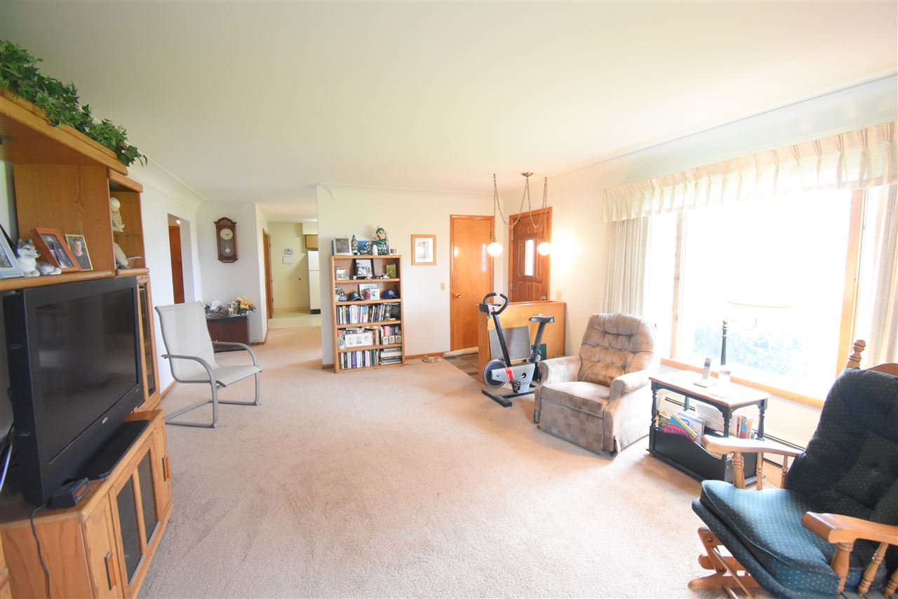 101 South Geeck Road Corunna, MI 48817 - Photo 7 of 19