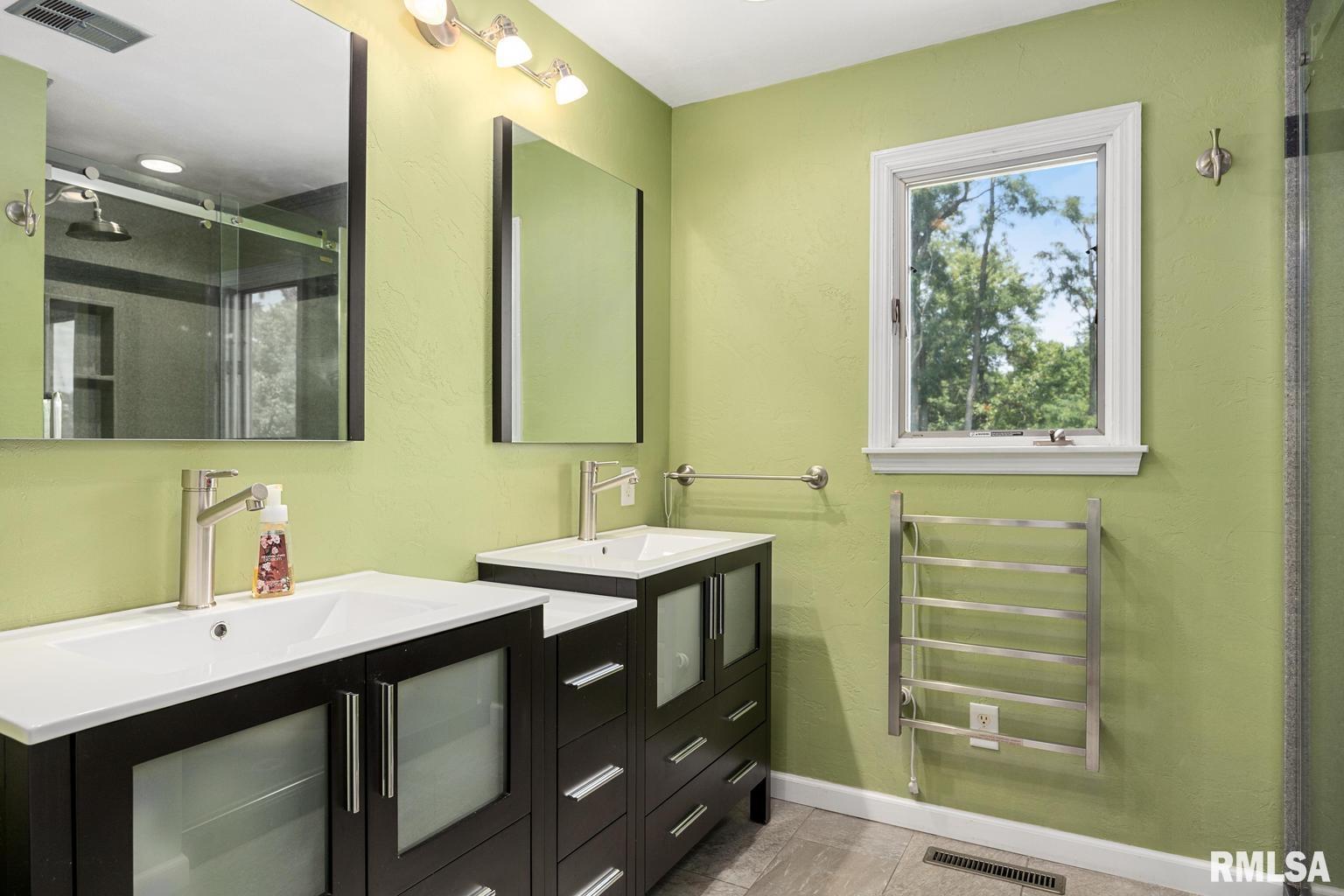 21208 North Blue Ridge Road Chillicothe, IL 61523 - Photo 26 of 99 Gallery Image 26