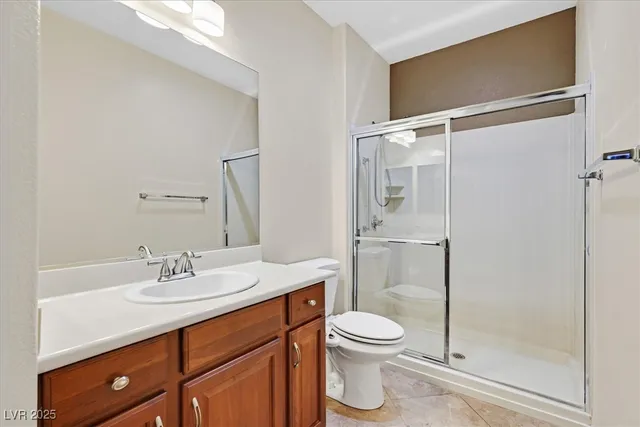 $3,300 | 2626 Portsmouth Creek Avenue, Henderson, NV 89052