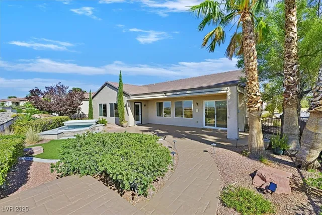 $3,300 | 2626 Portsmouth Creek Avenue, Henderson, NV 89052